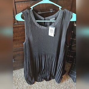 Torrid Black Pleated Sleeveless Top